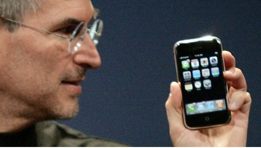 iPhone : 10 ans de succès pour la marque à la pomme