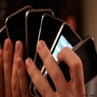 Marché du Mobile : le succès des forfaits mobiles sans engagement Low Cost