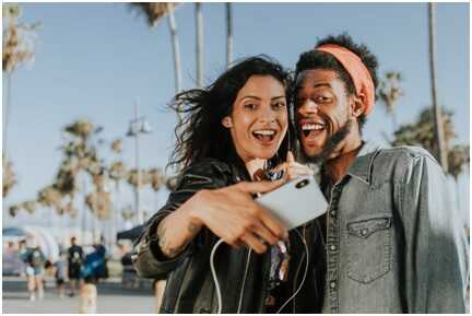 Série Spéciale Free ou Vente Privée Syma Mobile : Quel forfait 60Go choisir ?