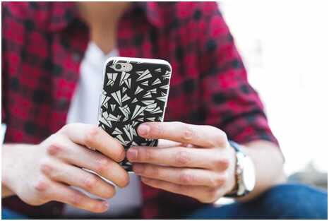 RED by SFR ou SOSH : Quel forfait sans engagement à 10 euros privilégier ?