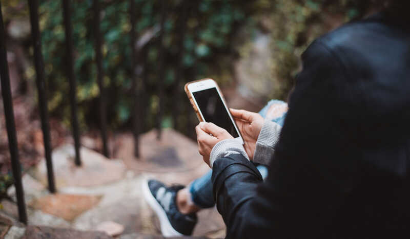 Promo forfait mobile sans engagement chez RED by SFR : toutes les offres disponibles