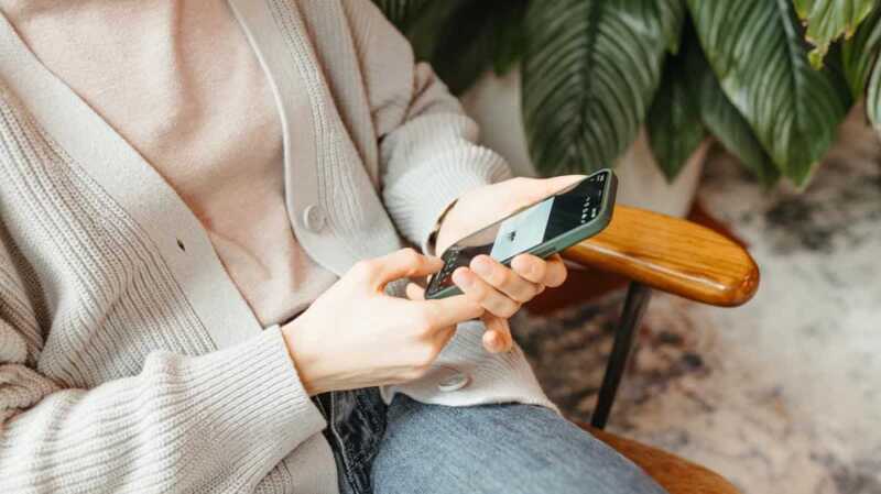 Allier forfait mobile et engagement solidaire, c'est désormais possible avec Source Mobile !