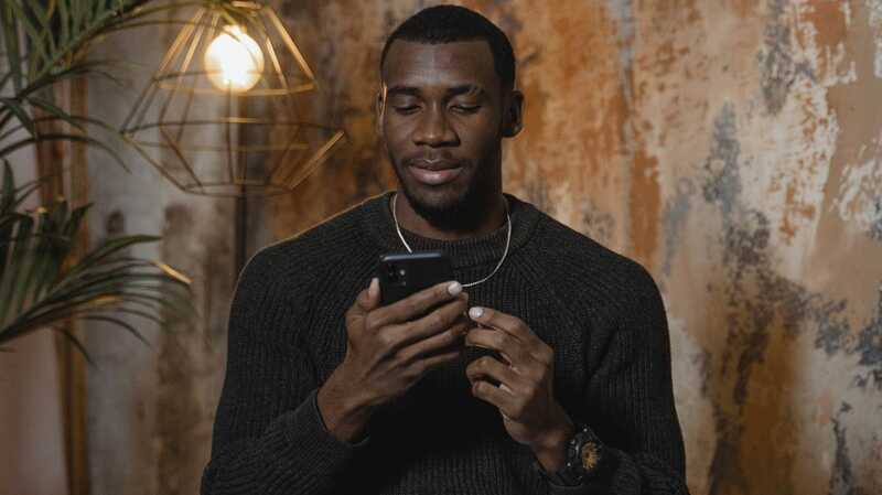 B&You ou RED by SFR pour un forfait mobile 100 Go sans engagement ?