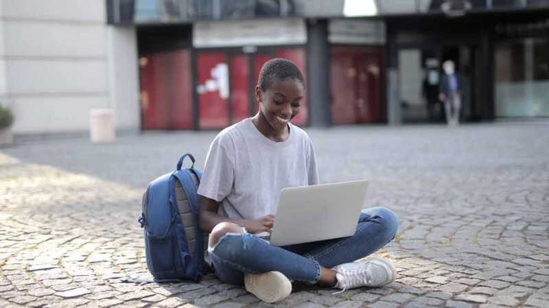 BOX Internet Fibre : trois offres à petit prix pour passer à la vitesse supérieure