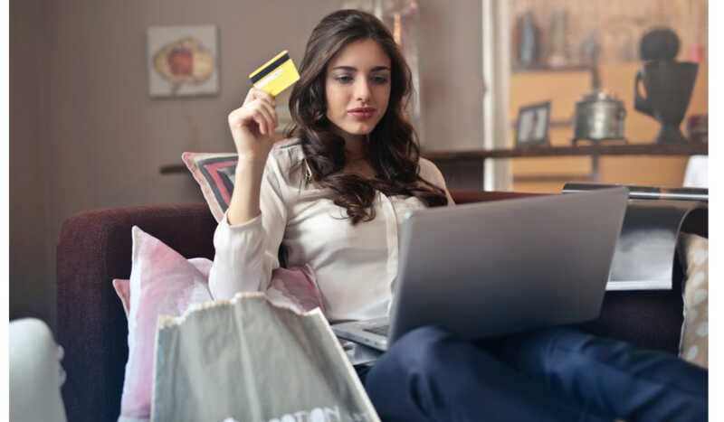 Bbox et Box de La Poste : Choisir la meilleure offre Fibre à moins de 20€ par mois