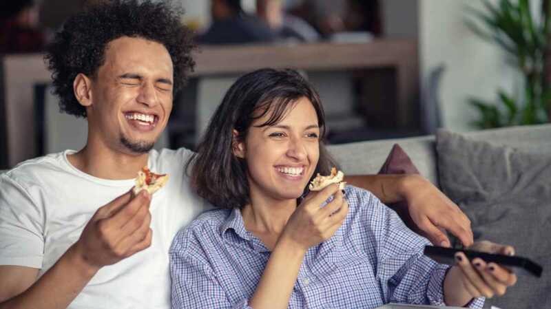 BOX Internet avec bouquets TV offerts : qui propose la meilleure offre en promo ?