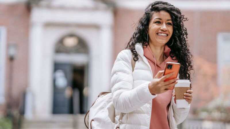 Ces quatre énormes promos forfaits mobile sur le réseau Orange sont toujours là : 20Go à 5.99€ 40Go à 7.99€, 100Go à 9.99€ et 130Go à 13.99€