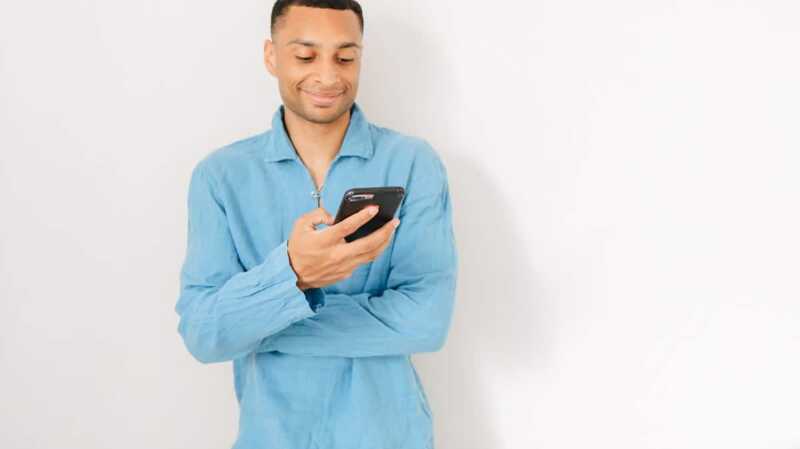 Craquez pour un forfait sans engagement 60 Go : Réglo Mobile vs Prixtel