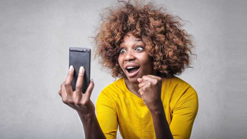 Démarrez l'été en beauté avec un forfait mobile illimité à 3.99€ par mois sans engagement et sans condition