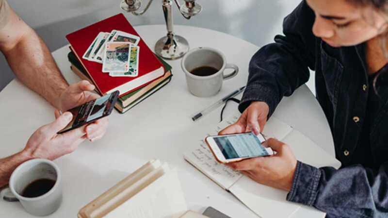 Deux forfaits pas chers avec 50Go ou 100Go dès 9.99€ par mois sur le réseau Bouygues Telecom