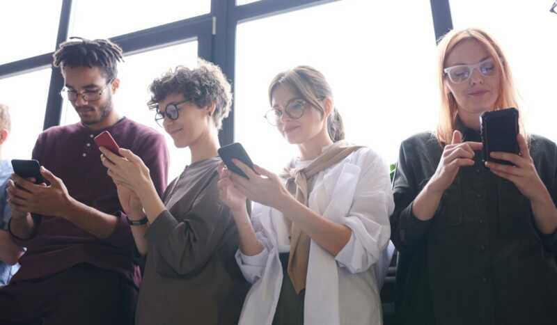 Forfait mobile : Les promos 60Go du moment dès 9.99€ par mois sans engagement