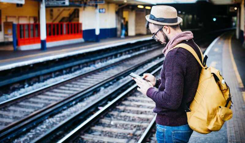 Forfait mobile sans engagement personnalisable chez RED : 80 Go à 14€