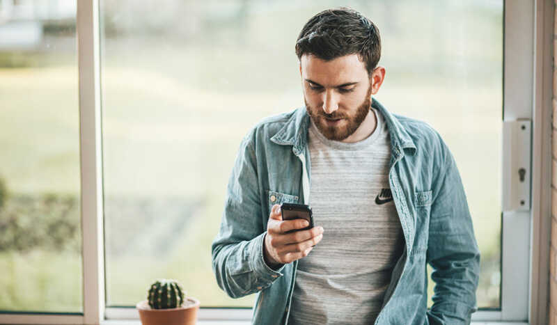 La Poste Mobile vs Auchan Telecom : quelle promo forfait mobile 30Go choisir ?