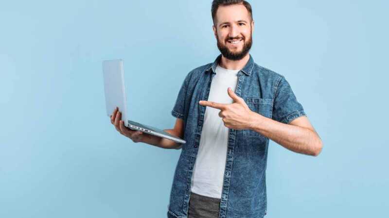Le match Freebox Pop vs RED Box : quelle box internet choisir ?