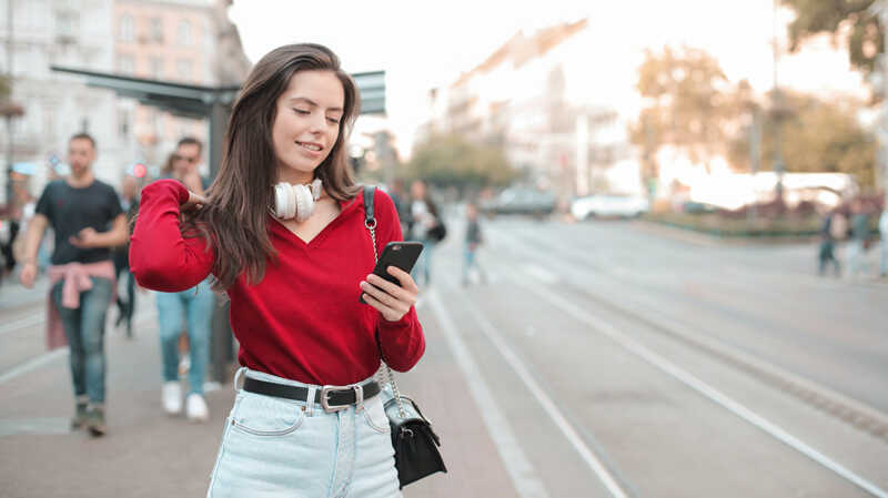 Forfait mobile : Les quatre promos choc dès 4.99€ par mois à ne pas rater ce week-end !