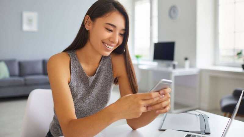 Noël : SOSH propose deux forfaits sans engagement à prix cassé sur le réseau Orange