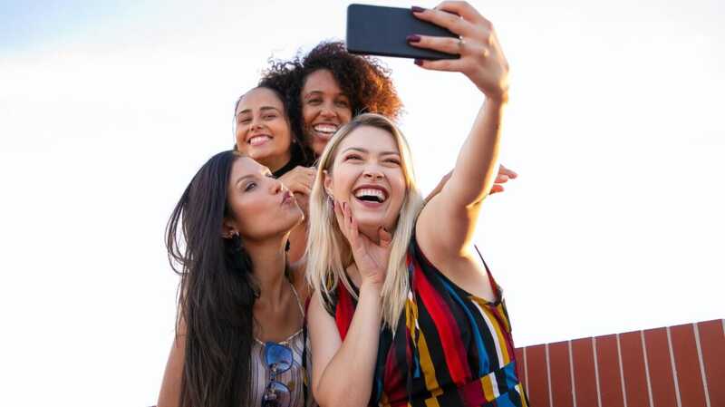 L'opérateur RED by SFR reconduit toutes ses promotions sur forfait mobile pour quelques jours de plus !