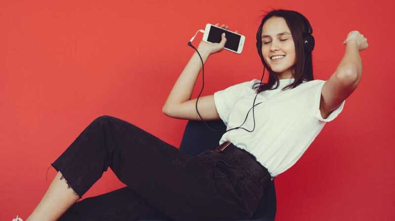 Où trouver les meilleurs forfaits mobile 30 Go, sans engagement et illimité dès 6,95 € ?