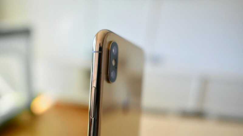 retro smartphone