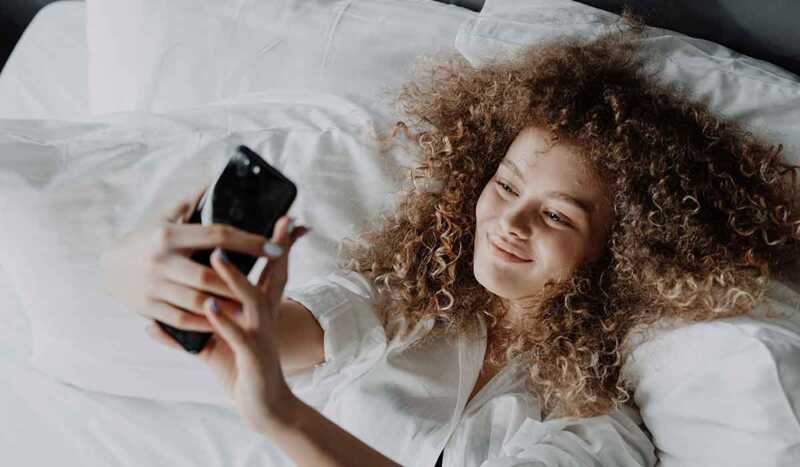 Promos sur l'iphone SE et l'iphone XR chez RED