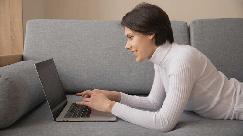 RED Box vs Boîte Sosh : quelle box internet sans engagement choisir ?