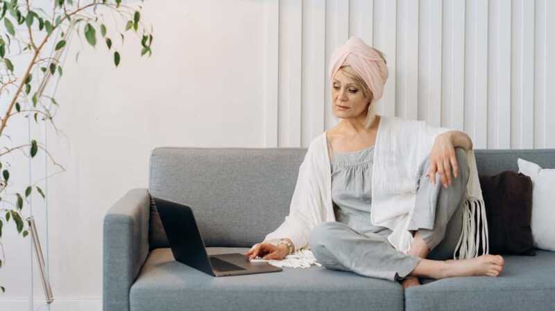 SOSH ou RED : qui propose la meilleure box Internet sans engagement ?