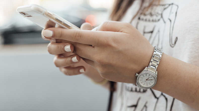 Sprint final pour profiter de bons plans pas chers sur les forfaits mobile RED by SFR