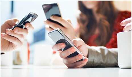 Forfait mobile : la facture se stabilise à 16 euros, les réseaux 4G de plus en plus utilisés