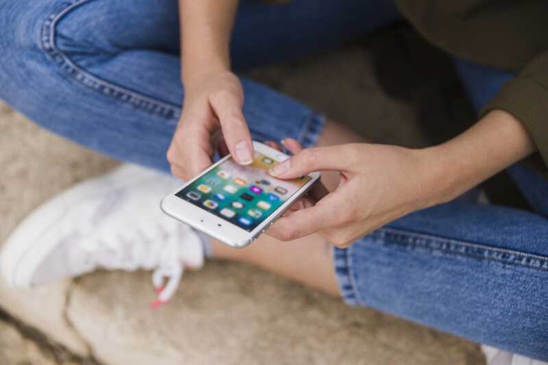 Accéder aux paramètres de son iPhone