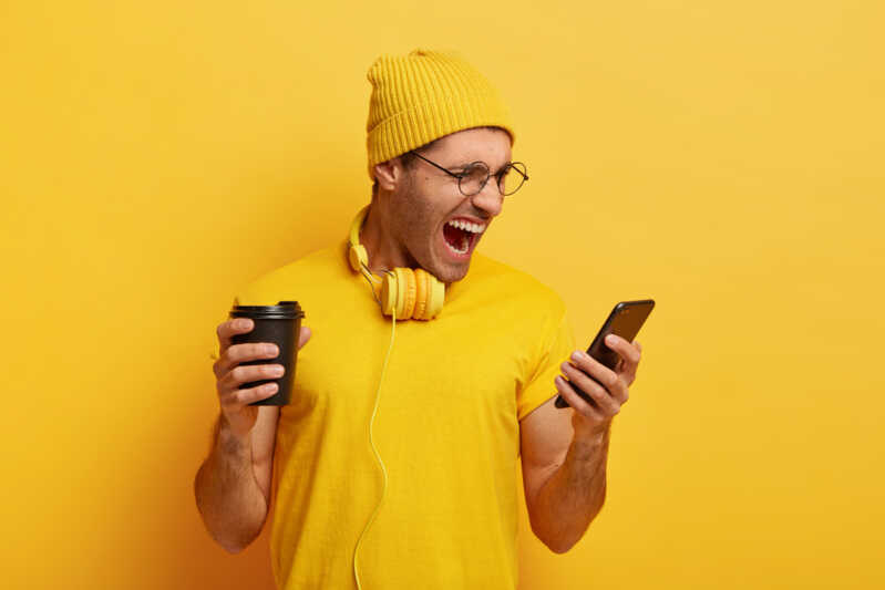 Un smartphone neuf à moitié prix chaque année ? Bouygues lance son service Smart Change