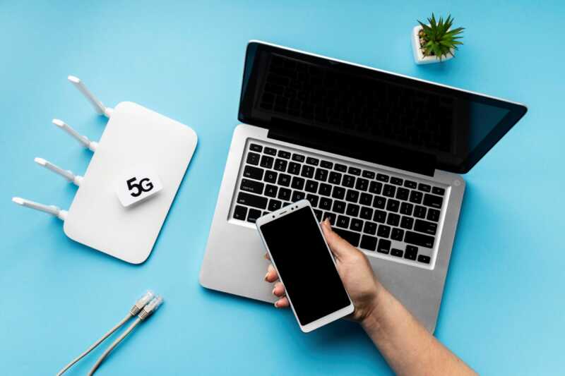 Comment l'Arcep vous aide gratuitement à trouver votre forfait mobile et Internet idéal ?