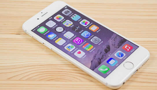 Smartphones : l'iPhone fête ses 10 ans, et toutes les actualités de la semaine