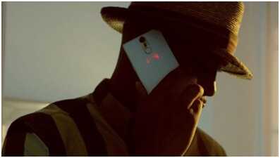 Rohff lâche son micro pour lancer son Smartphone Surnaturel R500 !