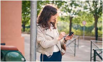 4G : Découvrez les forfaits mobiles Play de l'opérateur Orange