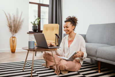 Freebox Pop S VS B&You : le match des essentiels
