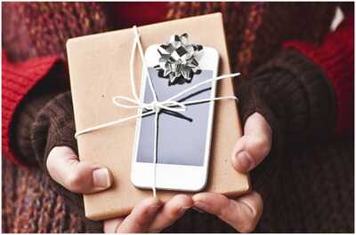 Forfait mobile : Tous les bons plans de Noel (B YOU, RED by SFR, SOSH et La Poste Mobile)