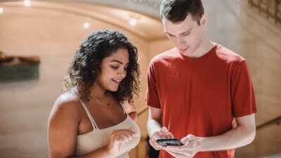 B&You se met à l'heure de la rentrée avec ses forfaits mobiles très avantageux