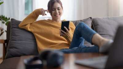 Besoin d’un maxi forfait mobile à prix abordable ? Profitez de la série spéciale B&You 130 Go 5G à 15,99 € par mois sans engagement !