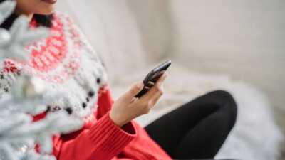 Bon plan de Noël : un forfait mobile jusqu'à 60Go dès 7.99€ sur le réseau Orange ou SFR