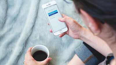 Bouygues Telecom propose un forfait évolutif pour votre ados qui l'accompagne durant ses études à moins de 9 € par mois