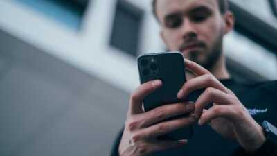 Cet opérateur full 5G vous fait faire le plein de gigas toute l’année avec ses forfaits imbattables !