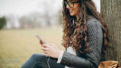 Choisir un forfait mobile solidaire et responsable, c’est possible avec Source Mobile