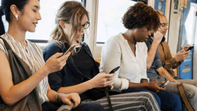 Forfaits mobiles 100Go dès 6.99€ : quelle offre sans engagement choisir ?