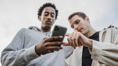 Forfait mobile 30Go en promotion dès 6.99€ : lequel choisir parmi ces cinq opérateurs ?