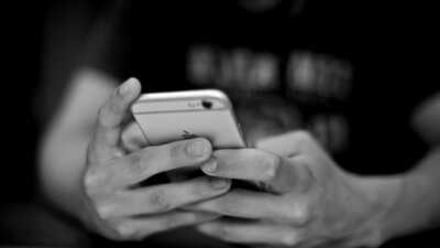 Top 4 des forfaits mobiles 100 Go sans engagement facturés entre 9,99€ et 10,99€ par mois !