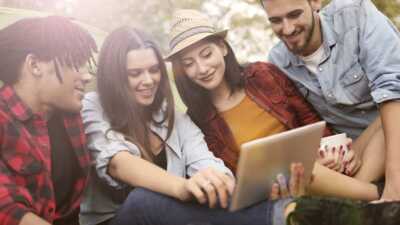 Les bons plans Free : Freebox Revolution, Freebox mini 4k et Freebox Pop à la loupe !