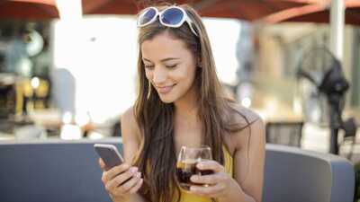 Forfait à 50Go en promo : NRJ Mobile vs La Poste Mobile !