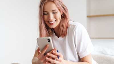 Nouveau ! Pour fêter ses 12 ans d'existence, Free mobile offre désormais l'appli TV OQEE by Free dans son forfait 5G !