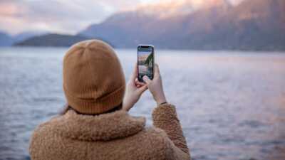On a fait la sélection des trois smartphones à suivre pour les soldes d’hiver 2026