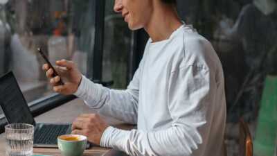 Le Top 3 des forfaits mobiles 60Go dès 4.90€ par mois : SOSH, NRJ Mobile ou Syma Mobile